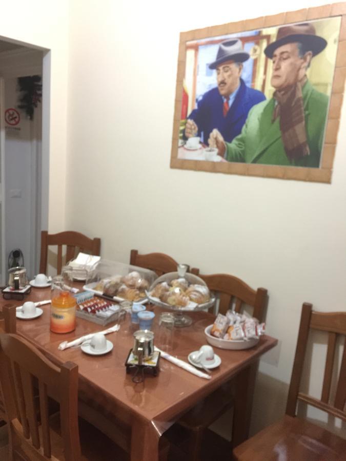 Bed and Breakfast I Sorrisi Di Napoli Екстер'єр фото