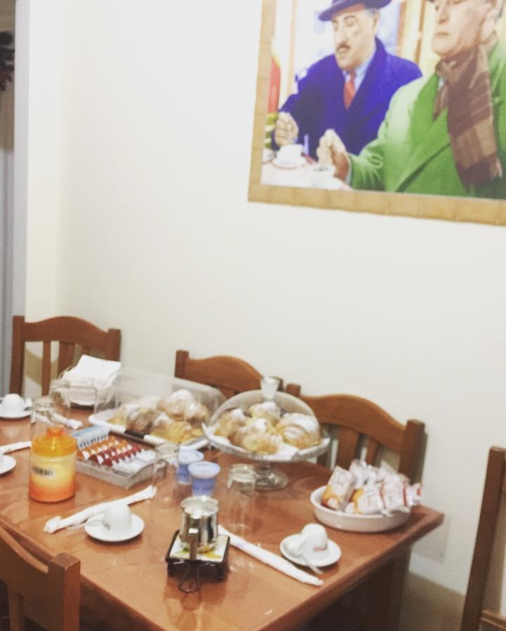 Bed and Breakfast I Sorrisi Di Napoli Екстер'єр фото