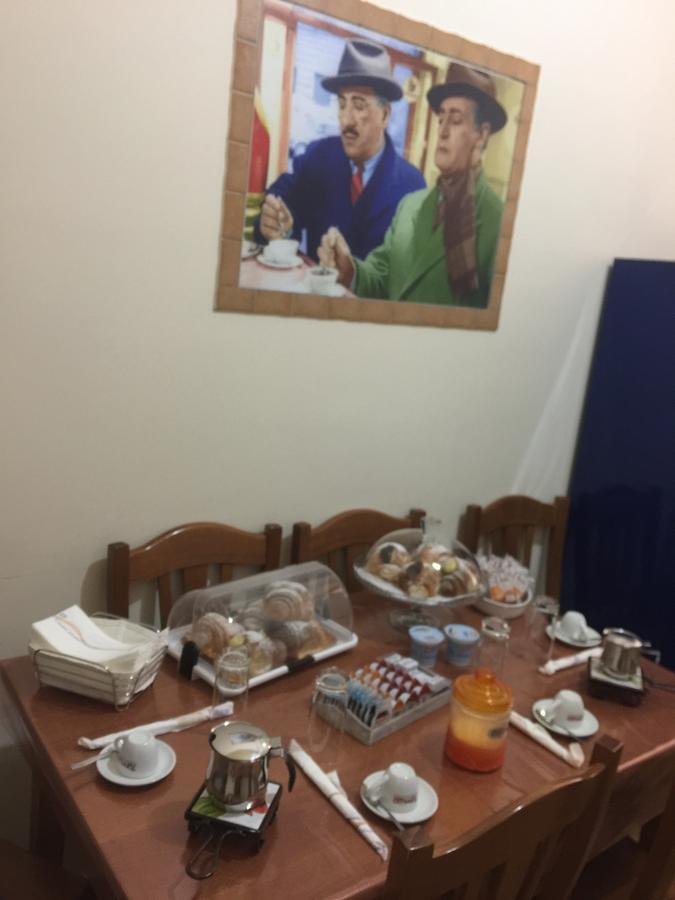 Bed and Breakfast I Sorrisi Di Napoli Екстер'єр фото